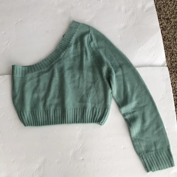 The Vintage Shop Reve Sweater One Shoulder Green Cable Knit SZ L NWT - Picture 6 of 7